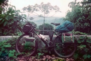 1993-01 Viagem de Bicicleta - Itajubá > São Sebastião - Jarbas, Léo, Cristian, Márcio e Casella - 1 editada